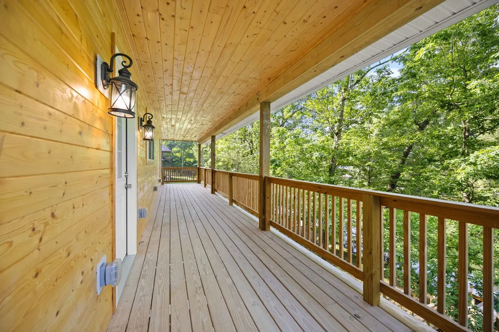 77 Grayson Lane London KY 40741
