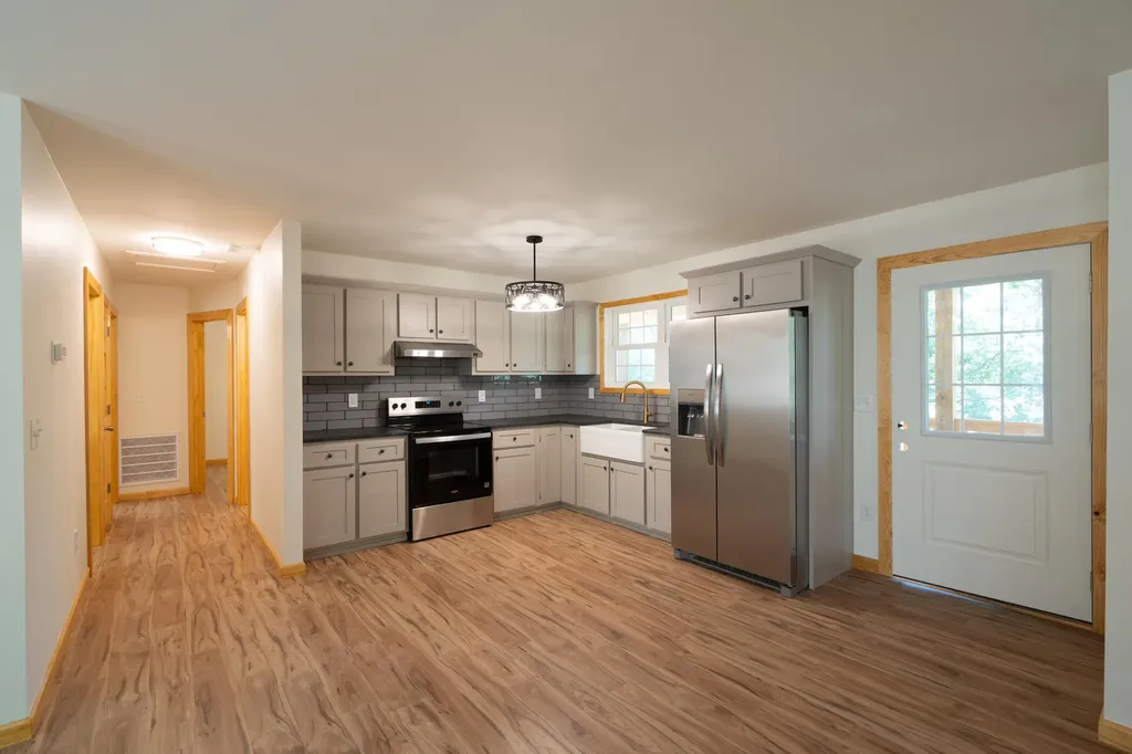 77 Grayson Lane London KY 40741