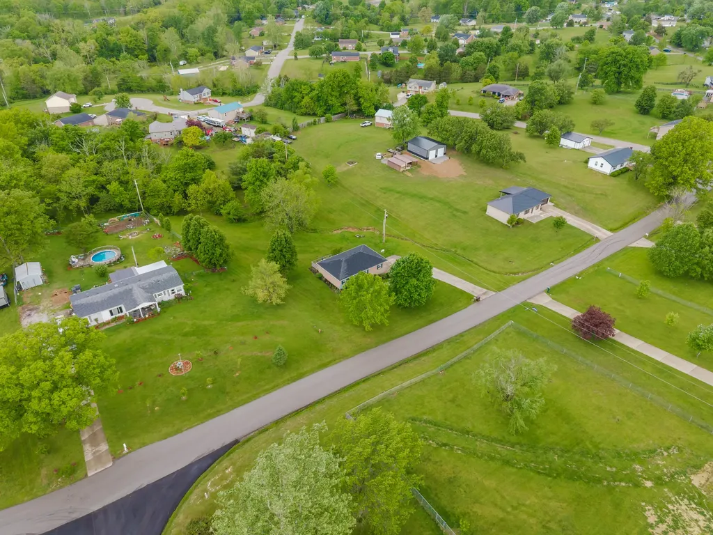803 Boone Trail Road Richmond KY 40475