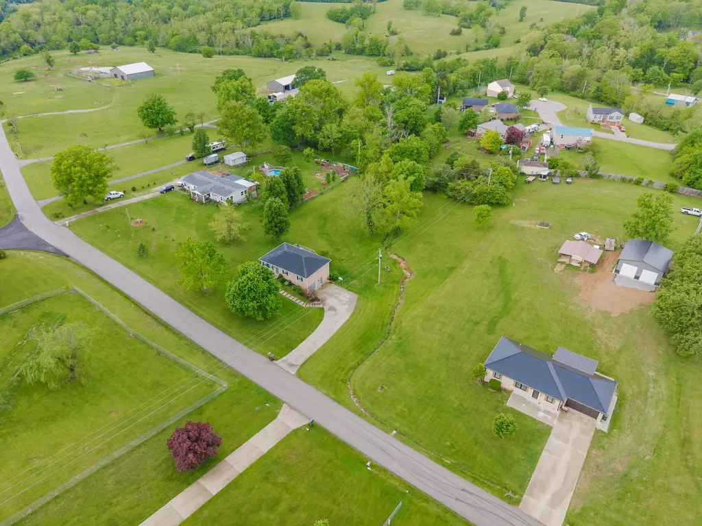 803 Boone Trail Road Richmond KY 40475