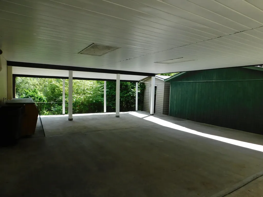 306 Ivy Street Harlan KY 40831