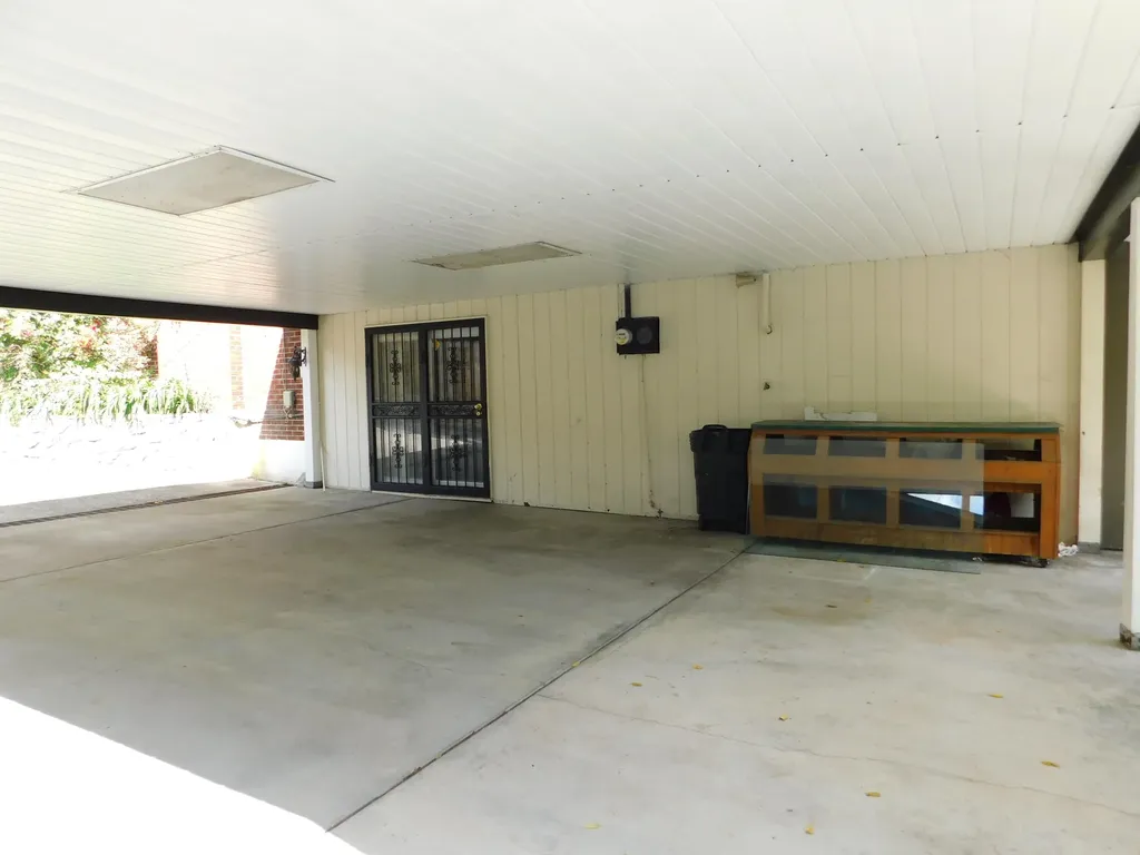 306 Ivy Street Harlan KY 40831