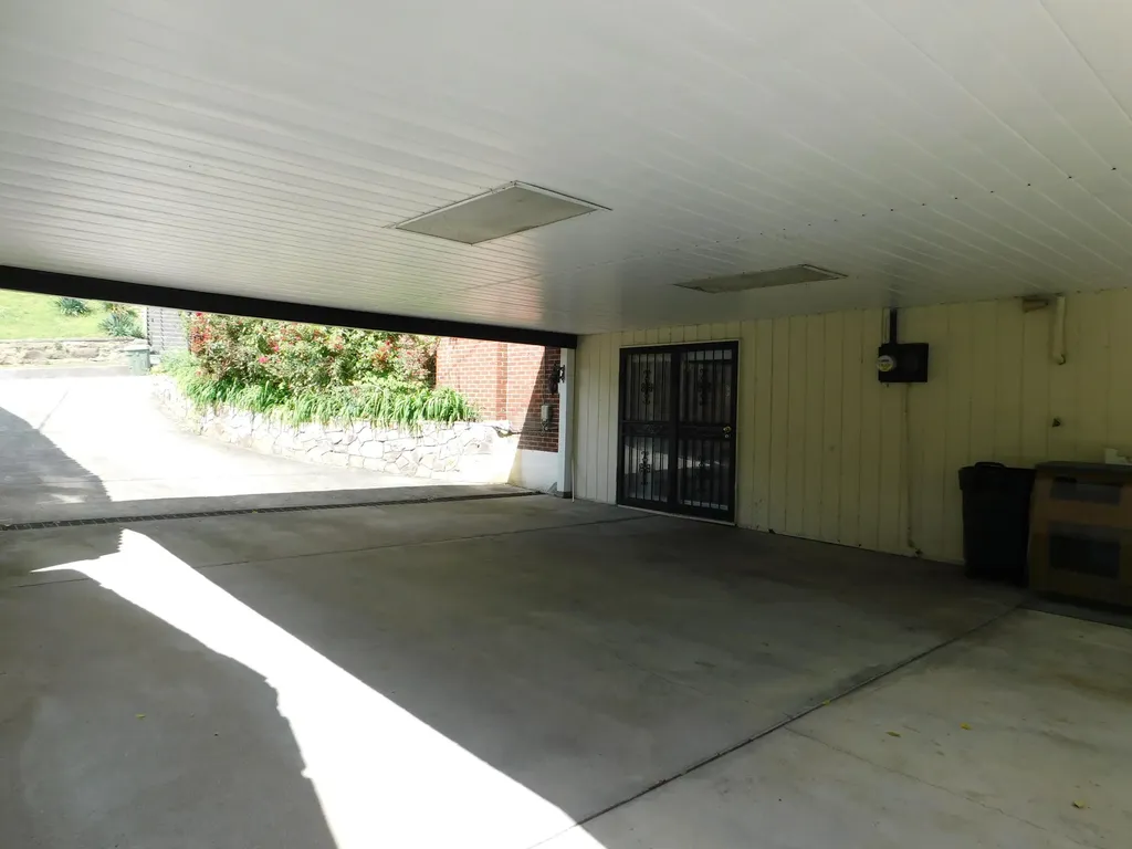 306 Ivy Street Harlan KY 40831
