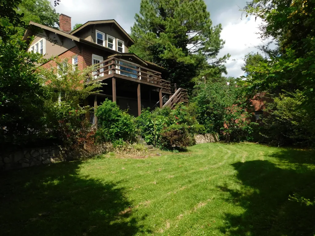 306 Ivy Street Harlan KY 40831