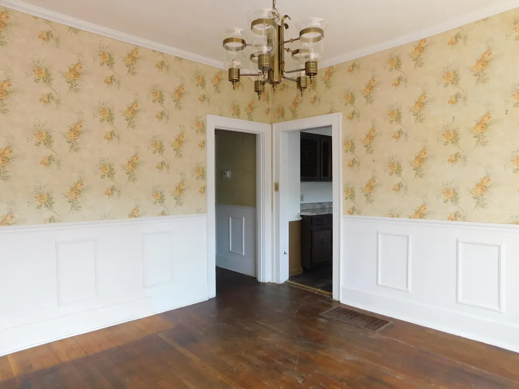 306 Ivy Street Harlan KY 40831