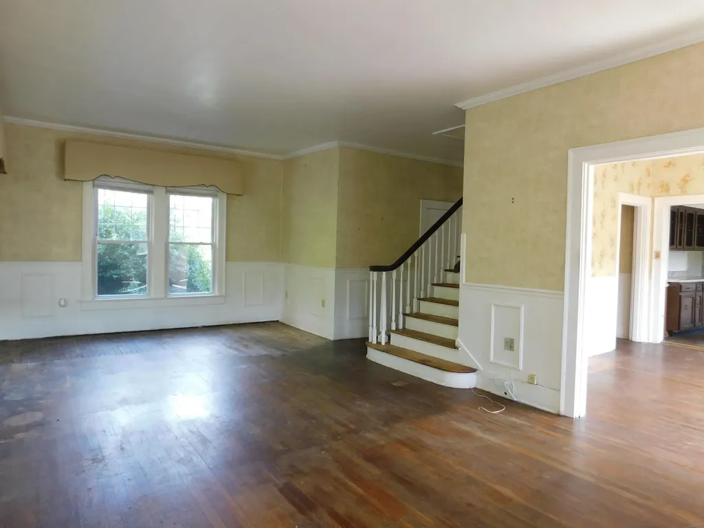 306 Ivy Street Harlan KY 40831
