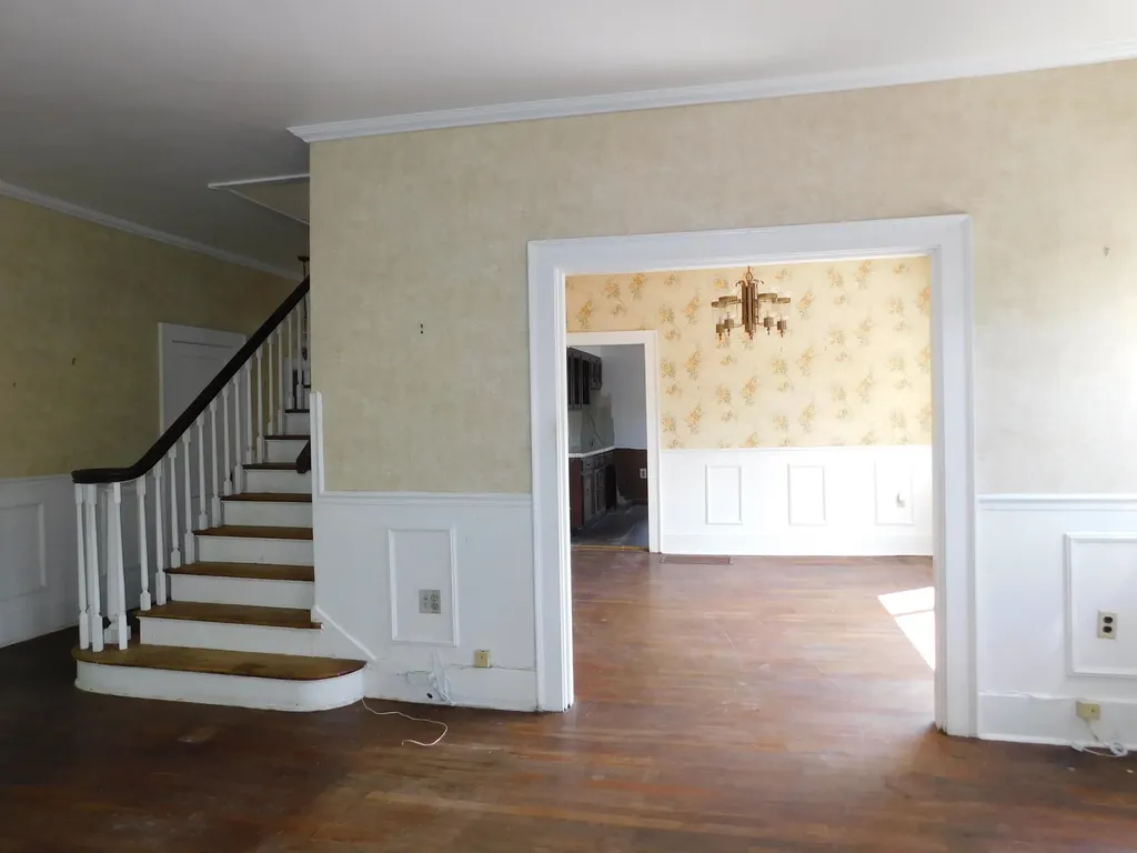 306 Ivy Street Harlan KY 40831