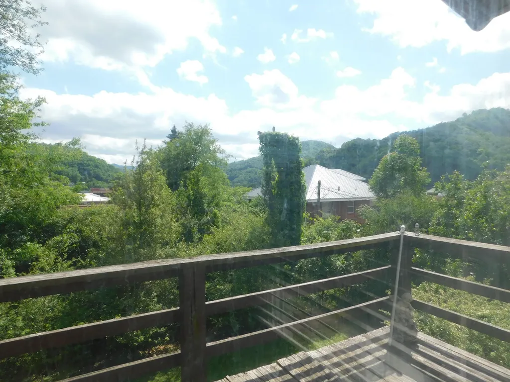 306 Ivy Street Harlan KY 40831