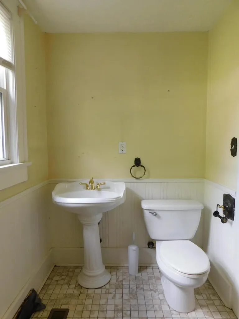 306 Ivy Street Harlan KY 40831