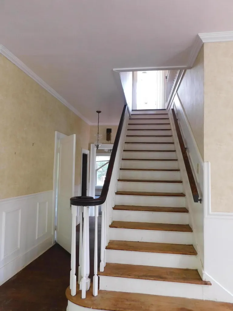 306 Ivy Street Harlan KY 40831