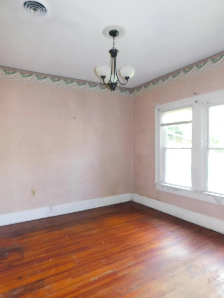 306 Ivy Street Harlan KY 40831