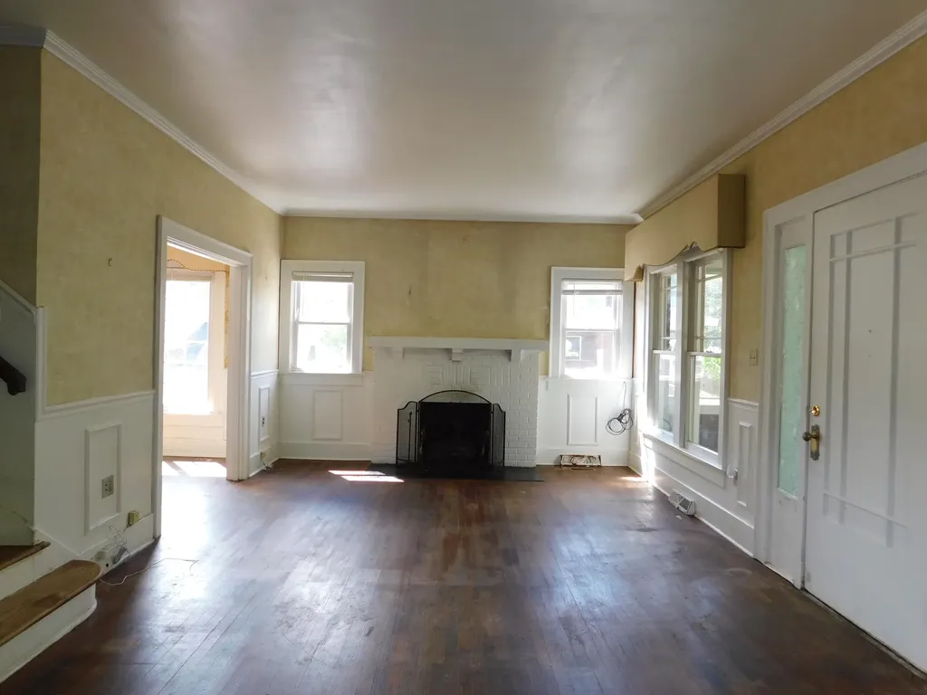 306 Ivy Street Harlan KY 40831
