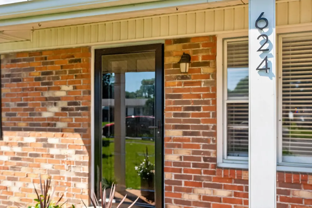624 Marshall Lane Lexington KY 40505