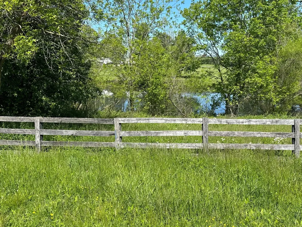 10 Acres Mount Horeb Pike Georgetown KY 40324