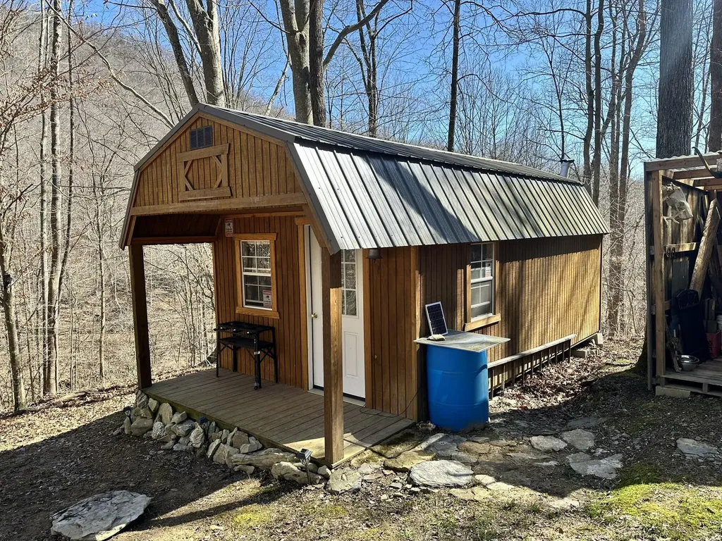 339 Cow Creek Road Ravenna KY 40472