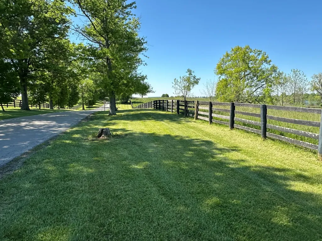 5.2 Acres On Carrick Pike Georgetown KY 40324