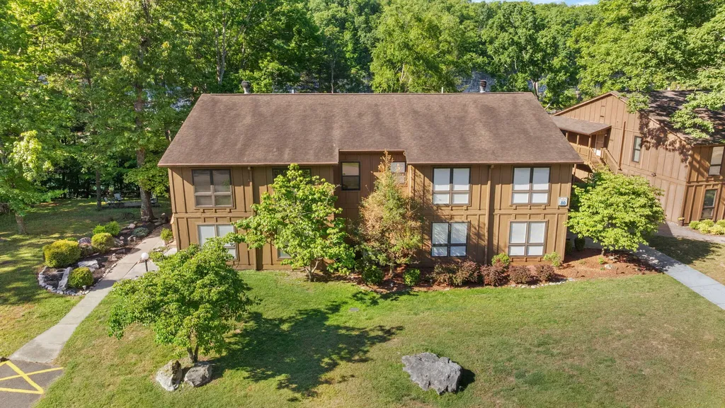 80-2 Woodson Bend Resort Bronston KY 42518