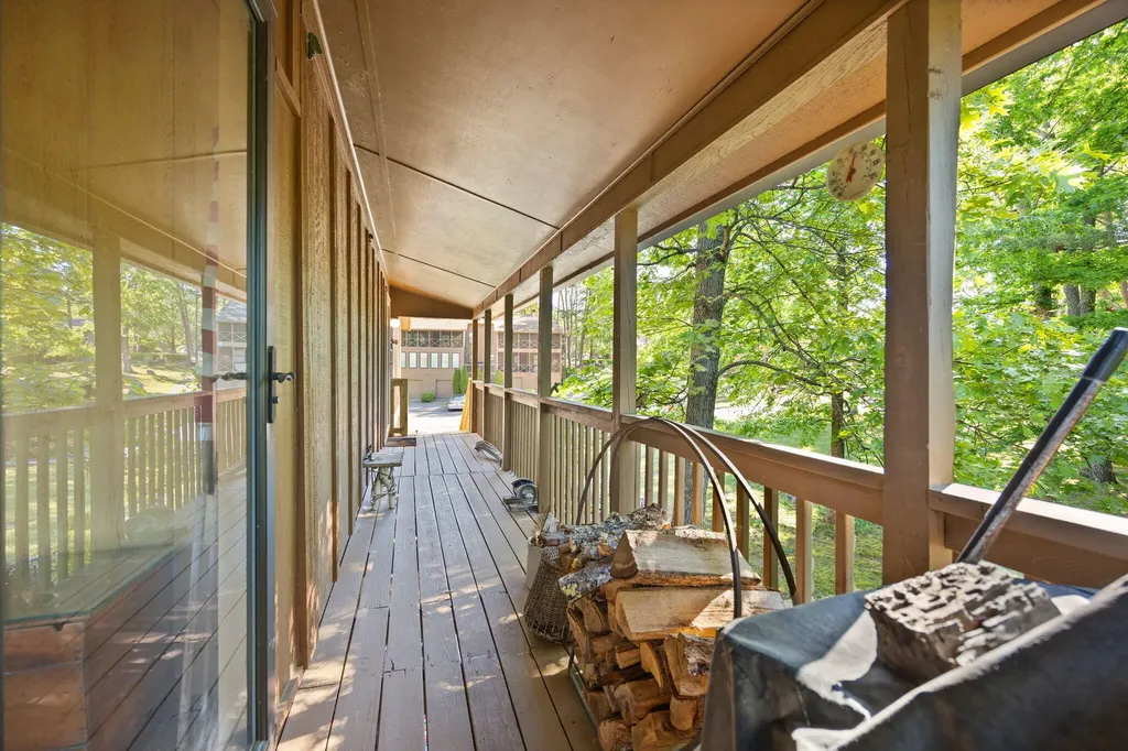 80-2 Woodson Bend Resort Bronston KY 42518