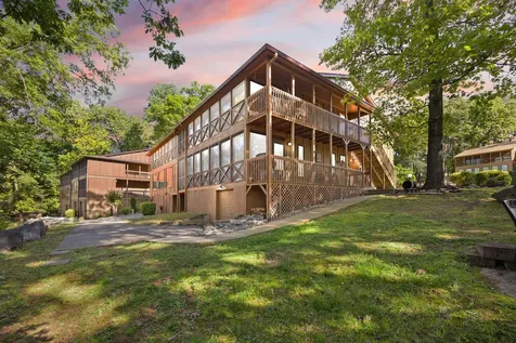80-2 Woodson Bend Resort Bronston KY 42518