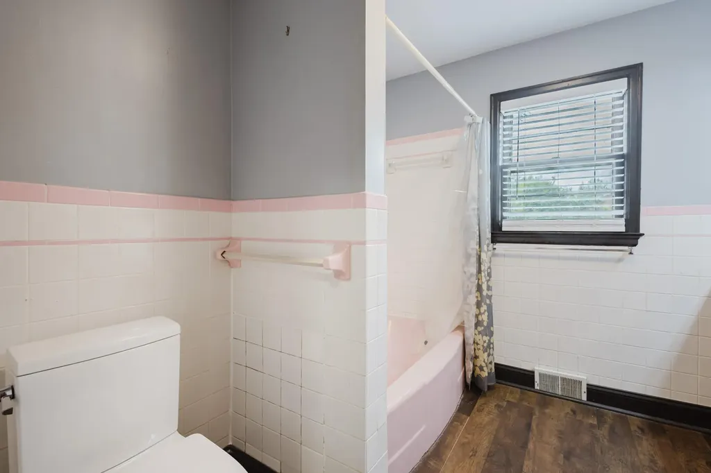1857 Darien Drive Lexington KY 40504