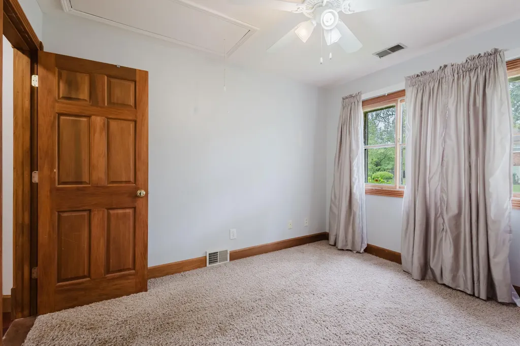 1857 Darien Drive Lexington KY 40504