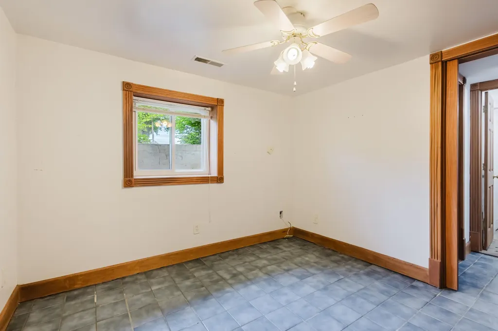 1857 Darien Drive Lexington KY 40504