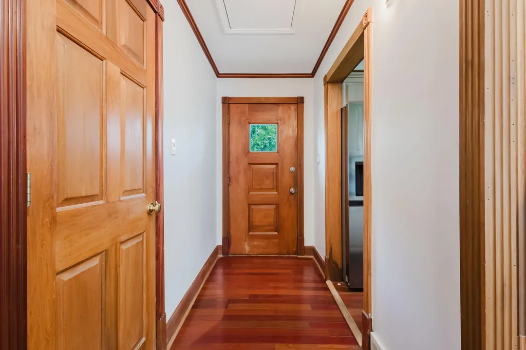 1857 Darien Drive Lexington KY 40504