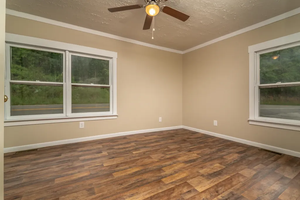 8855 Highway 191 West Liberty KY 41472
