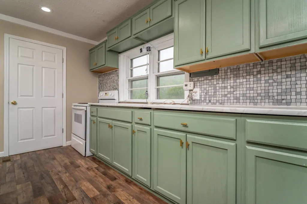 8855 Highway 191 West Liberty KY 41472