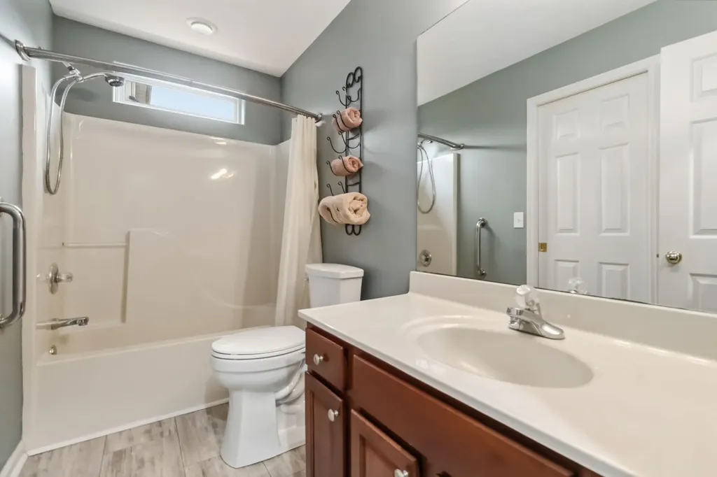 2560 Spring Valley Loop Lexington KY 40511