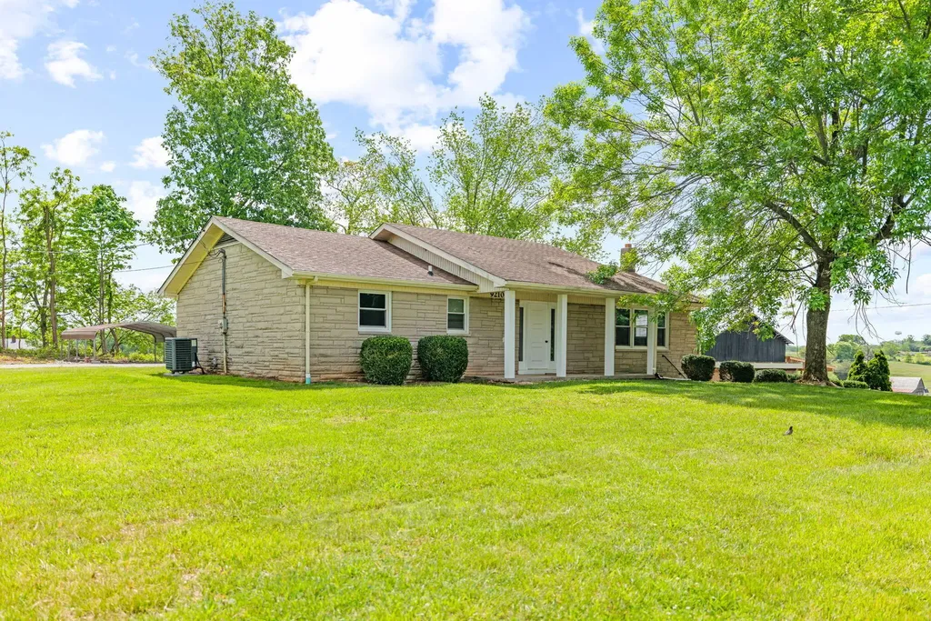 9210 N. Highway 1247 Eubank KY 42567