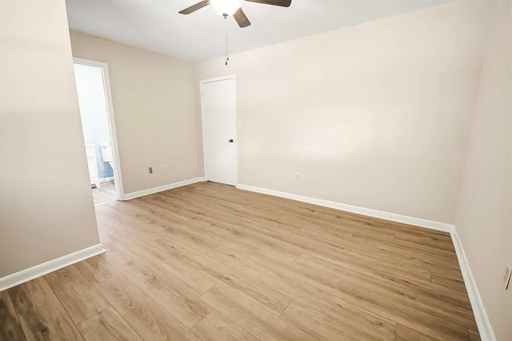 9210 Ky-1247 Eubank KY 42567