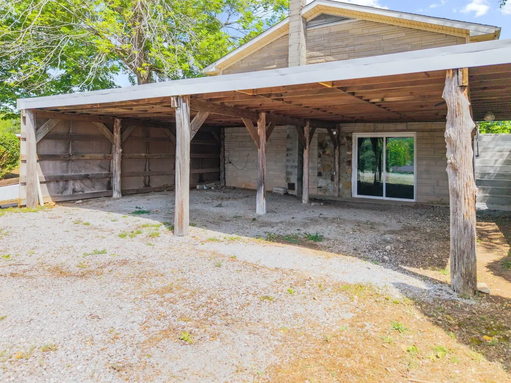 9210 N. Highway 1247 Eubank KY 42567