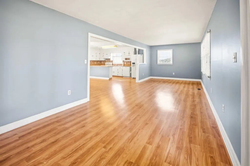9210 Ky-1247 Eubank KY 42567