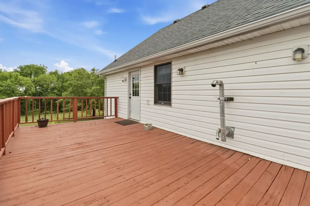 4330 Kentucky 906 Hustonville KY 40437