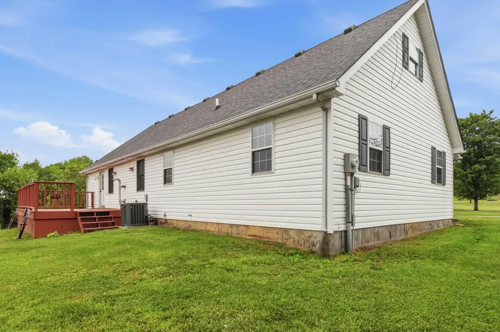 4330 Kentucky 906 Hustonville KY 40437