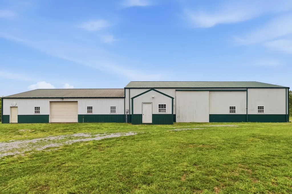 4330 Kentucky 906 Hustonville KY 40437
