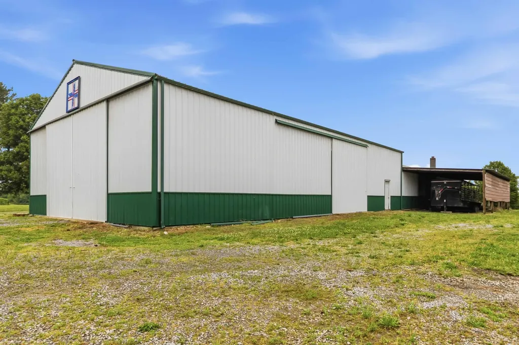 4330 Kentucky 906 Hustonville KY 40437