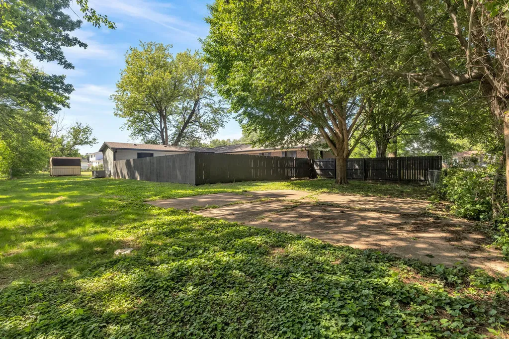 507 Millbrooke Drive Hopkinsville KY 42240