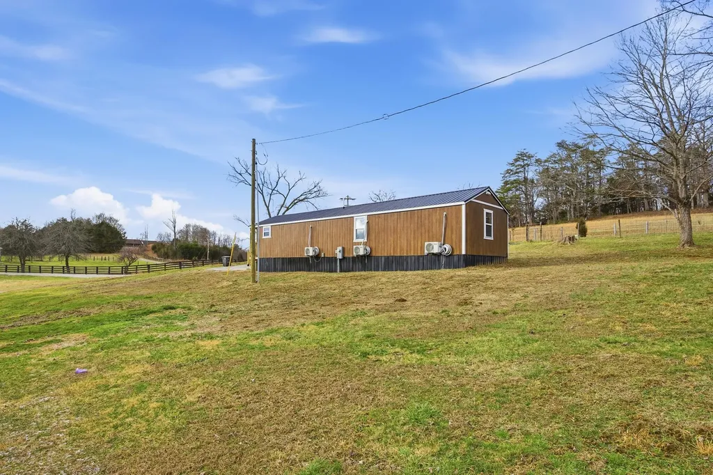 5434 Pine Ridge Road Winchester KY 40391
