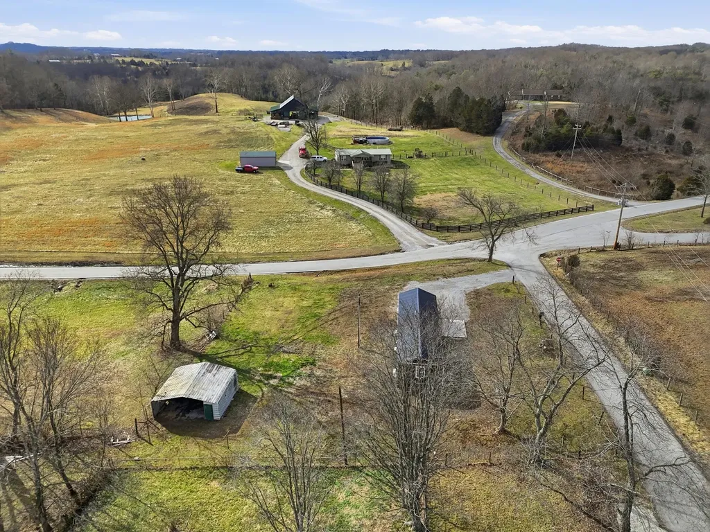 5434 Pine Ridge Road Winchester KY 40391