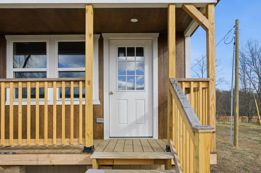5434 Pine Ridge Road Winchester KY 40391