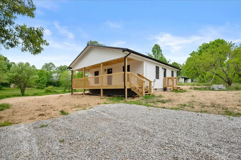 282 Letha Petrey Road Williamsburg KY 40769