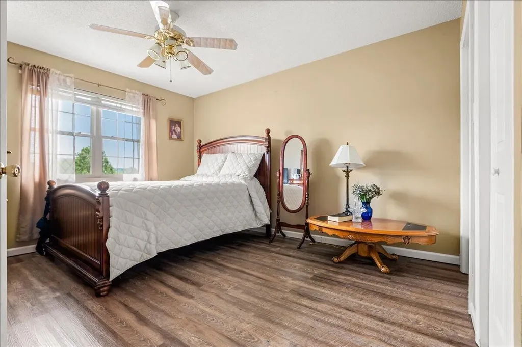 49 Deerfield Drive Williamsburg KY 40769