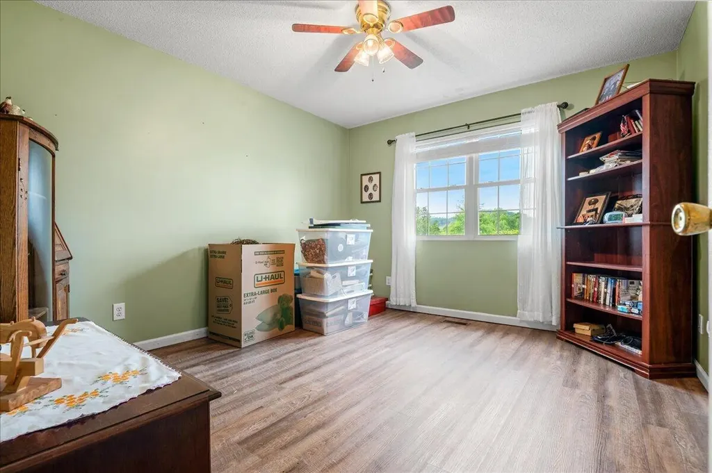 49 Deerfield Drive Williamsburg KY 40769