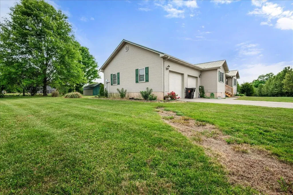 49 Deerfield Drive Williamsburg KY 40769