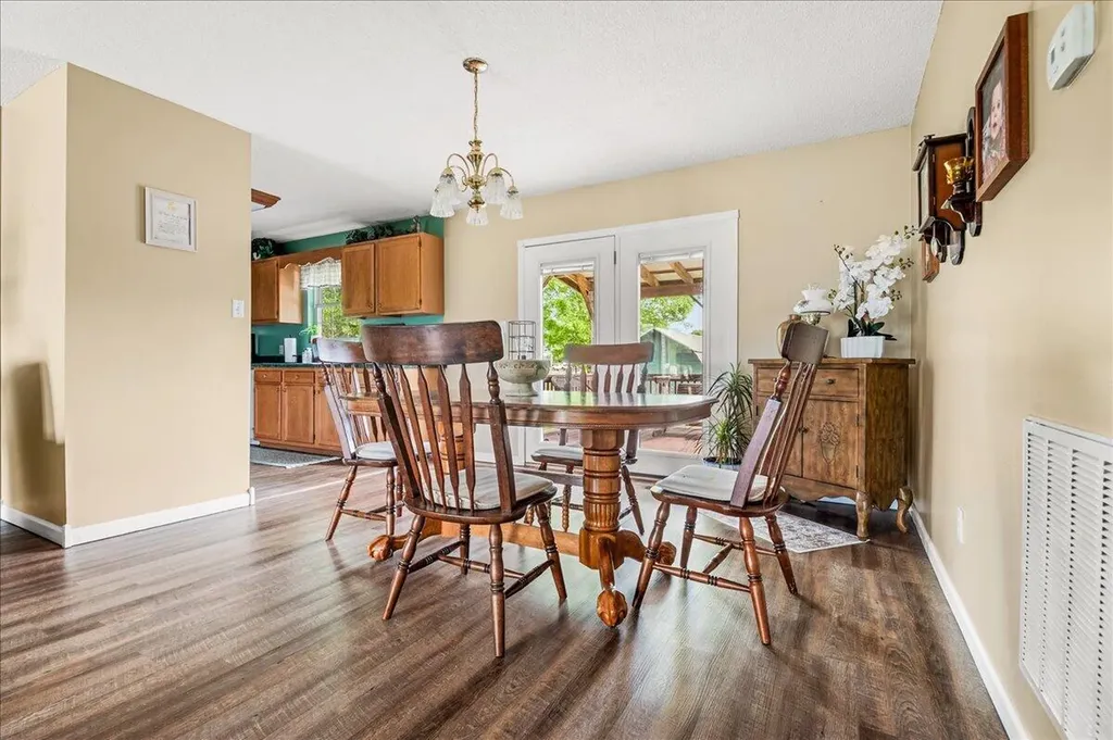 49 Deerfield Drive Williamsburg KY 40769