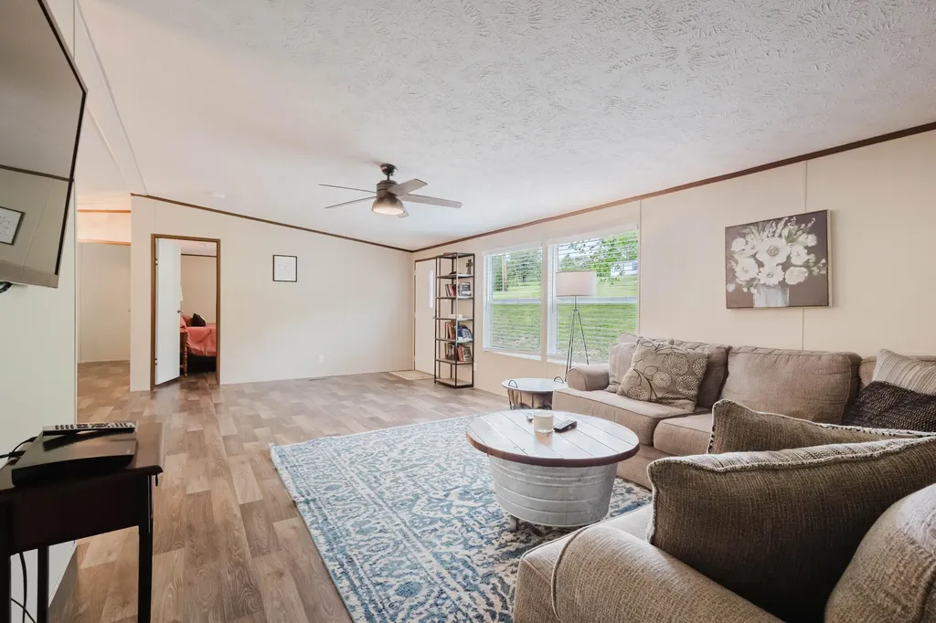 584 Casey Road Corbin KY 40701