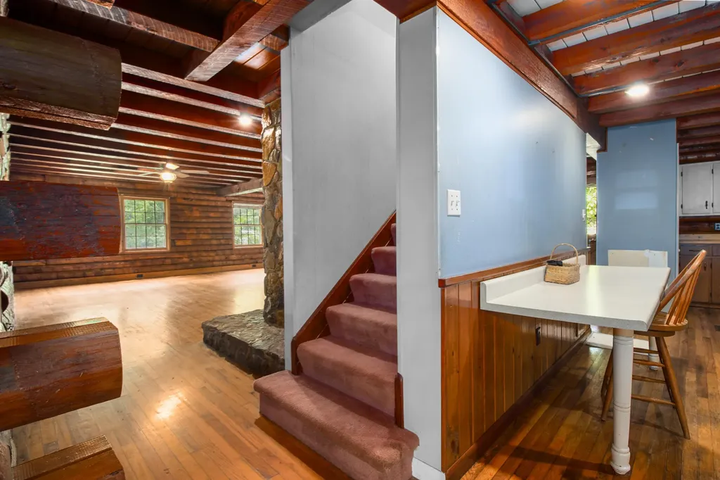 4497 Tom Cat Trail London KY 40741