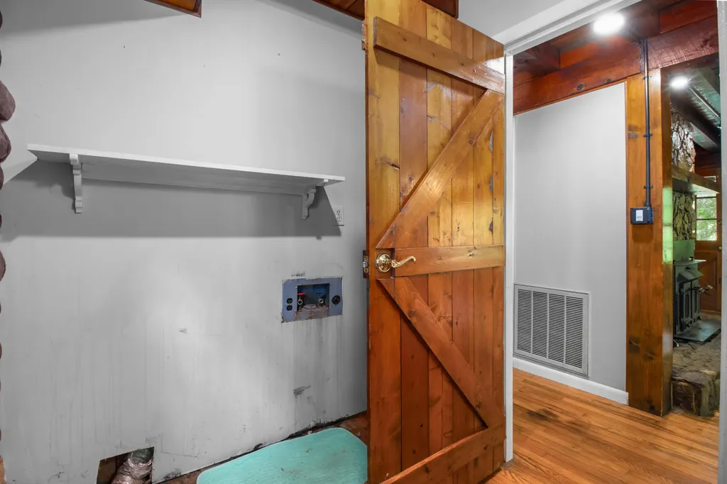 4497 Tom Cat Trail London KY 40741